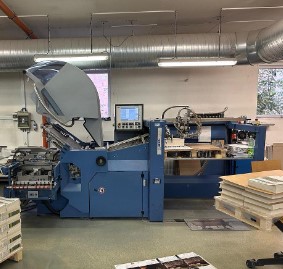 Folding machines